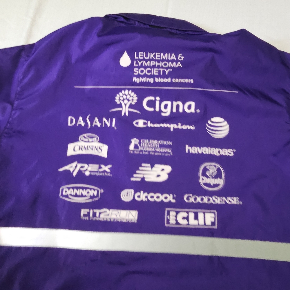 Disney World 2016 1/2 Marathon Volunteer Windbreaker Jacket Adult Med. 92999 - Picture 3 of 11